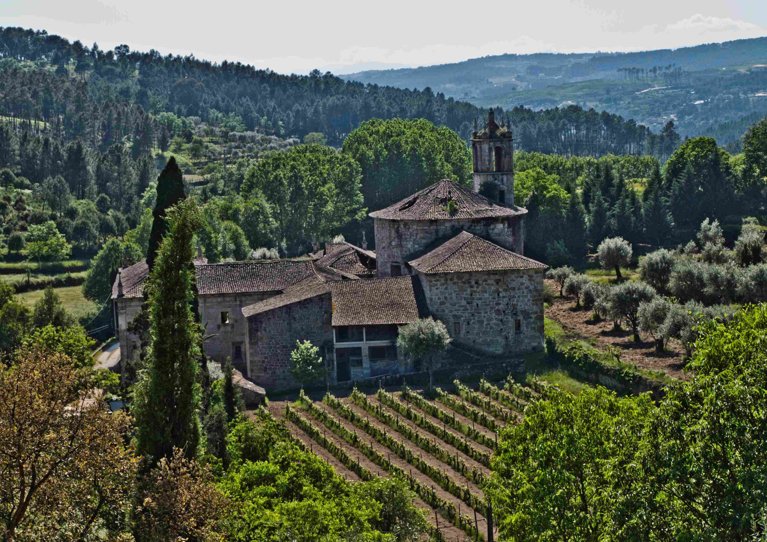 Dos palácios de Mangualde à terra do Queijo e do Alva
